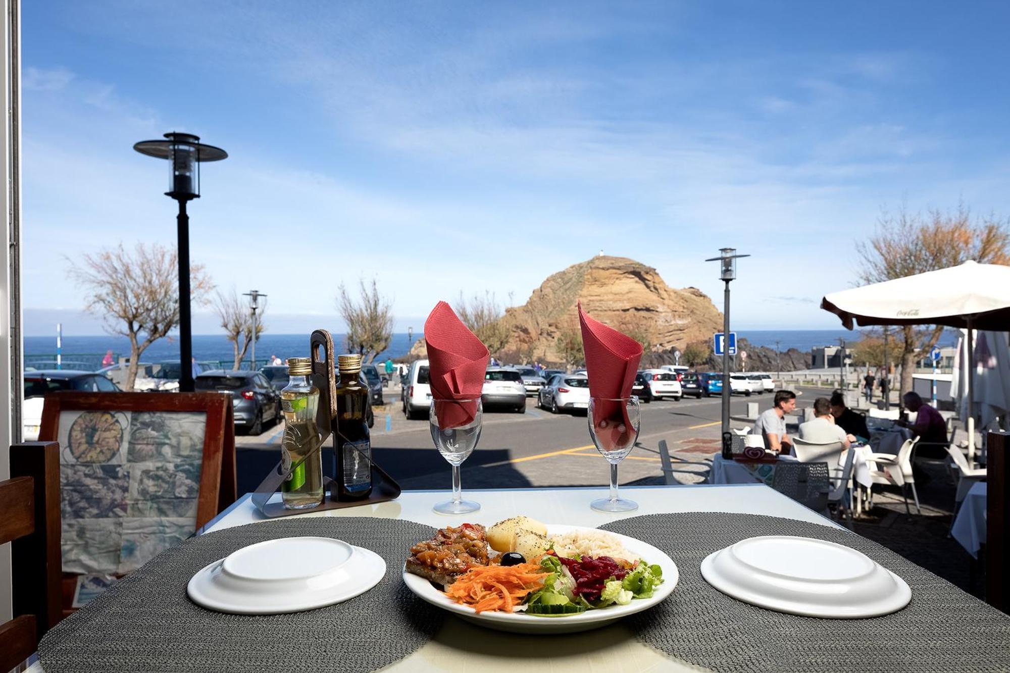Perola Views Inn By Madeira Sun Travel Порту-Мониш Экстерьер фото