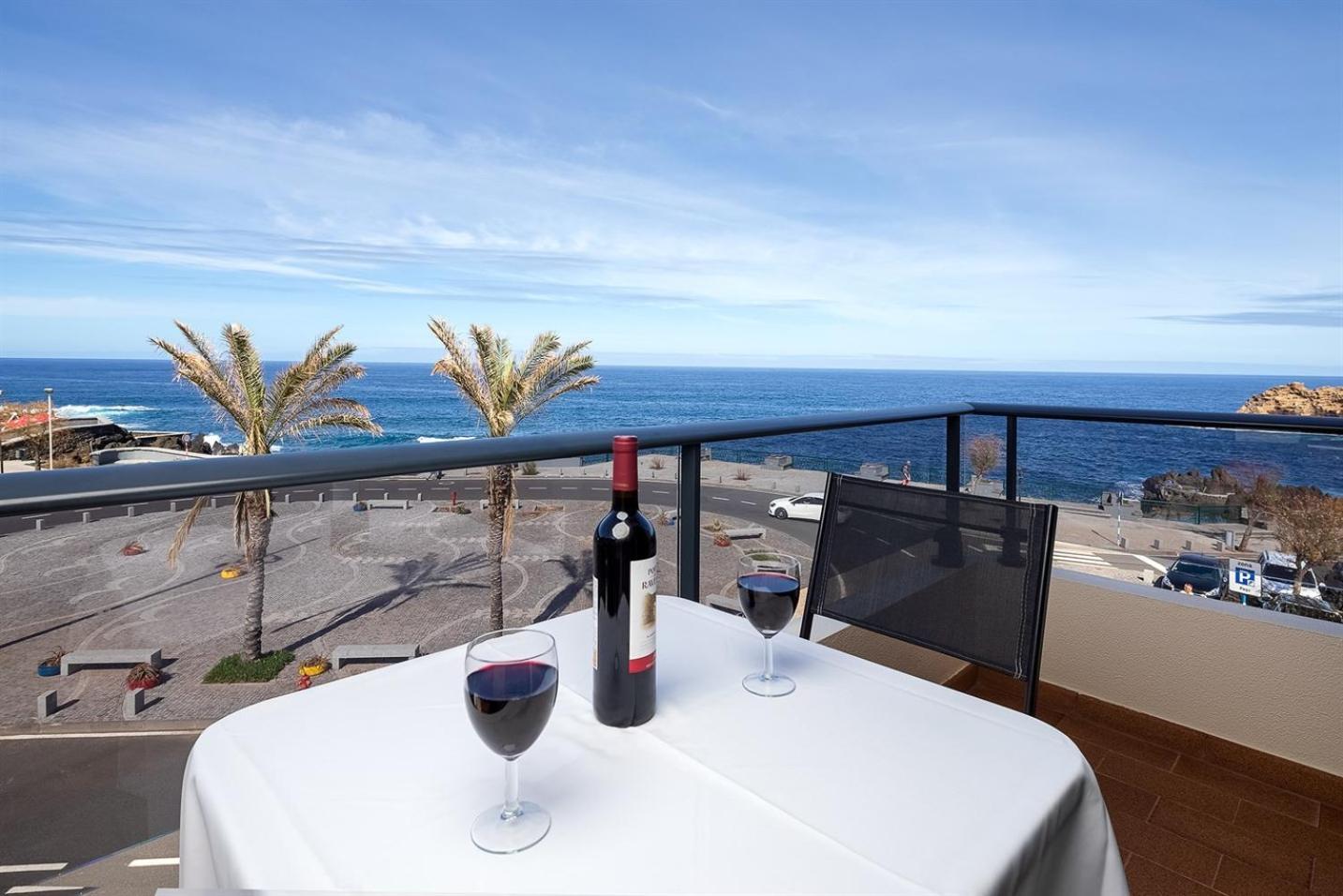 Perola Views Inn By Madeira Sun Travel Порту-Мониш Экстерьер фото